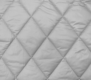 Курточная ткань на синтепоне Дымчато серый (310) ромб 8х8 см